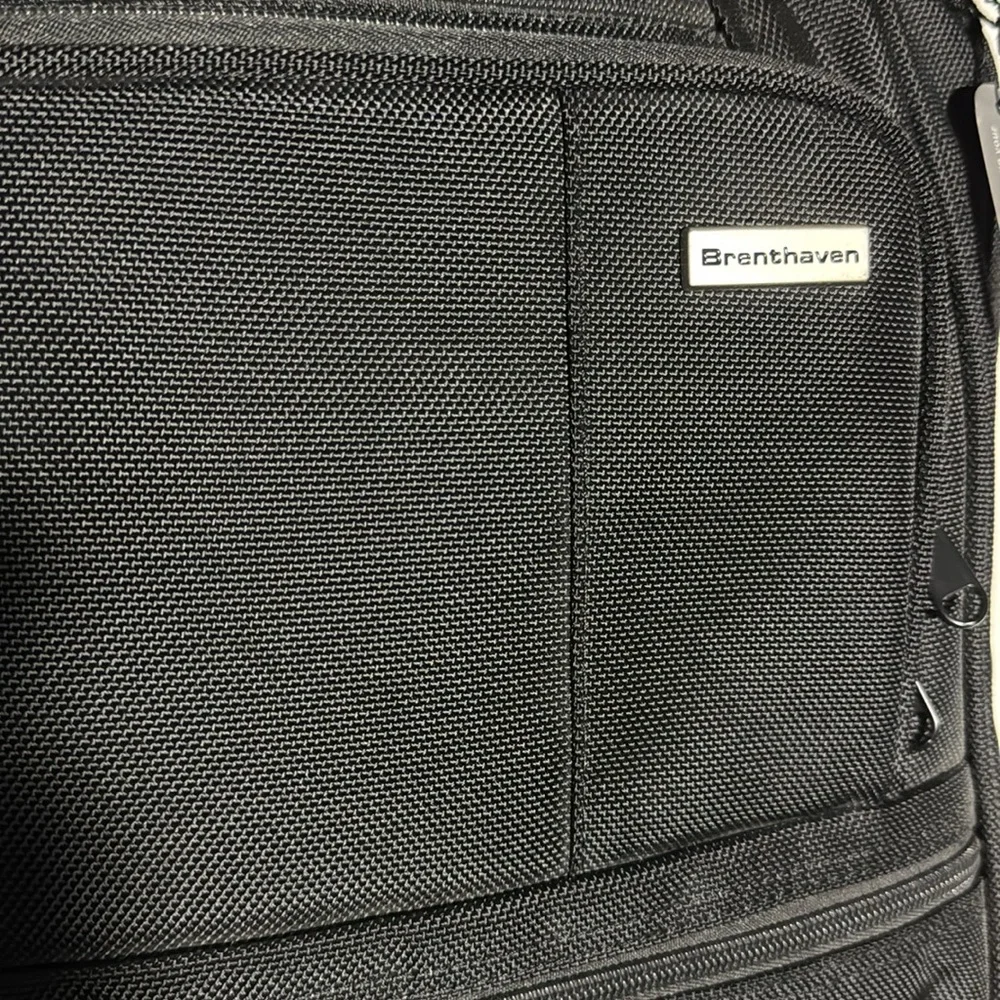 NWT Brenthaven Laptop XF Trifold messenger bag X-Ray friendly travel bag